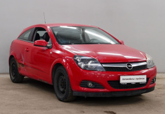 Подержанный автомобиль Opel Astra Hatchback 2008 года (3 фото)