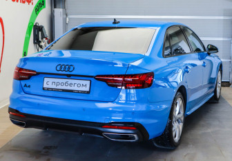 Подержанный автомобиль Audi A4 Sedan 2020 года (6 фото)