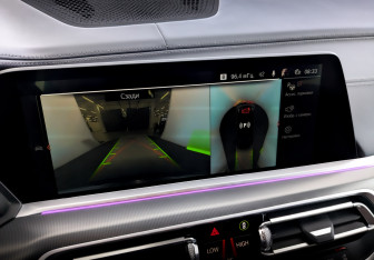 Подержанный автомобиль BMW X6 2021 года (30 фото)