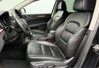 Подержанный автомобиль Skoda Superb Liftback 2012 года (10 фото)