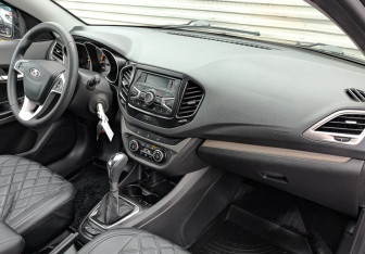 Подержанный автомобиль LADA (ВАЗ) Vesta Wagon 2021 года (13 фото)