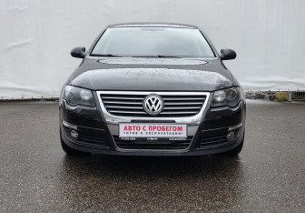Подержанный автомобиль Volkswagen Passat Sedan 2009 года (2 фото)