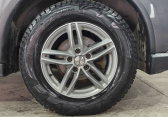 Подержанный автомобиль Mitsubishi Outlander 2018 года (17 фото)