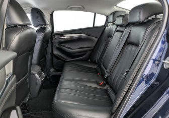 Подержанный автомобиль Mazda 6 Sedan 2019 года (18 фото)