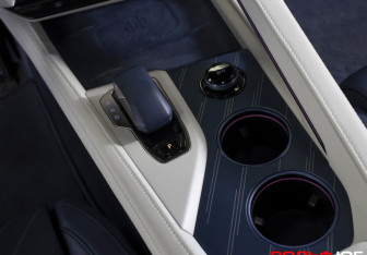 Подержанный автомобиль Zeekr 001 2024 года (14 фото)