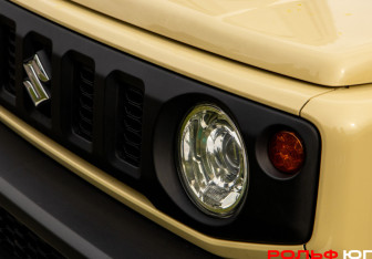 Подержанный автомобиль Suzuki Jimny 2020 года (24 фото)