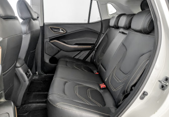 Подержанный автомобиль Москвич 3е 2023 года (12 фото)