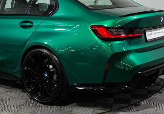 Подержанный автомобиль BMW M3 Sedan 2021 года (35 фото)