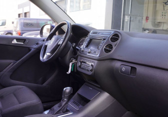 Подержанный автомобиль Volkswagen Tiguan 2012 года (10 фото)