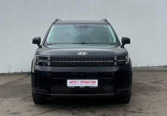 Подержанный автомобиль Hyundai Santa Fe 2023 года (2 фото)