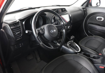 Подержанный автомобиль Kia Soul 2014 года (9 фото)