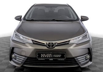 Подержанный автомобиль Toyota Corolla Sedan 2016 года (2 фото)