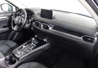 Подержанный автомобиль Mazda CX-5 2021 года (10 фото)