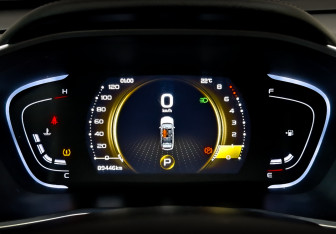 Подержанный автомобиль Geely Coolray 2023 года (13 фото)