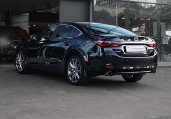 Подержанный автомобиль Mazda 6 Sedan 2021 года (6 фото)