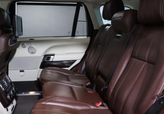 Подержанный автомобиль Land Rover Range Rover 2016 года (10 фото)