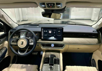 Новый Tank 500 2025 (10 фото)