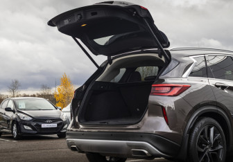 Подержанный автомобиль Infiniti QX50 2018 года (20 фото)