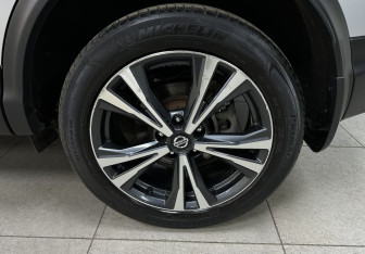Подержанный автомобиль Nissan Qashqai 2019 года (9 фото)