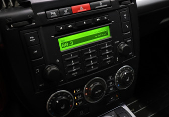 Подержанный автомобиль Land Rover Freelander 2011 года (12 фото)