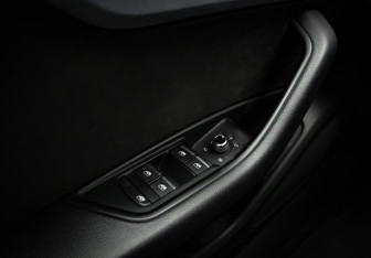 Подержанный автомобиль Audi A5 Liftback 2017 года (14 фото)