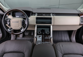Подержанный автомобиль Land Rover Range Rover 2019 года (13 фото)