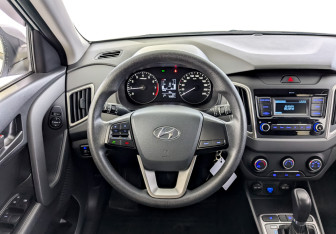 Подержанный автомобиль Hyundai Creta 2020 года (21 фото)