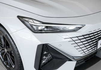Новый Changan UNI-V 2024 (5 фото)