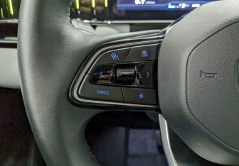 Подержанный автомобиль Geely Atlas 2024 года (29 фото)