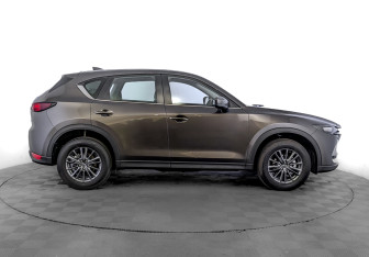 Подержанный автомобиль Mazda CX-5 2020 года (4 фото)