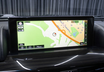 Подержанный автомобиль Lexus LX 2020 года (20 фото)