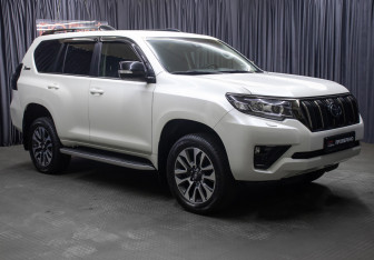 Подержанный автомобиль Toyota Land Cruiser Prado 2022 года (3 фото)