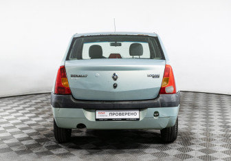 Подержанный автомобиль Renault Logan Sedan 2007 года (6 фото)