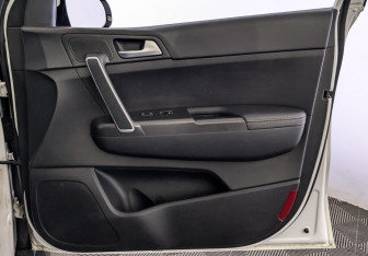 Подержанный автомобиль Kia Sportage 2018 года (25 фото)