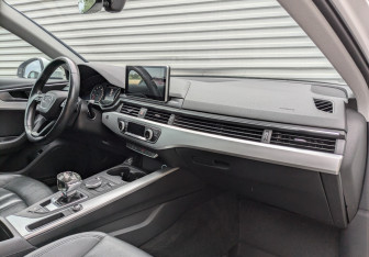 Подержанный автомобиль Audi A4 Sedan 2018 года (11 фото)