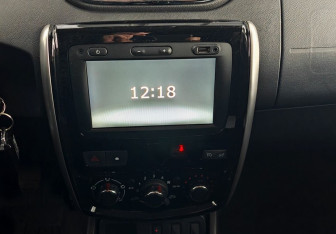 Подержанный автомобиль Nissan Terrano 2022 года (14 фото)