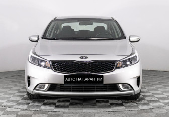 Подержанный автомобиль Kia Cerato Sedan 2017 года (2 фото)