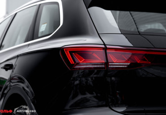 Новый Volkswagen Touareg 2025 (10 фото)