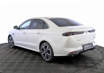 Подержанный автомобиль Kaiyi E5 2023 года (7 фото)