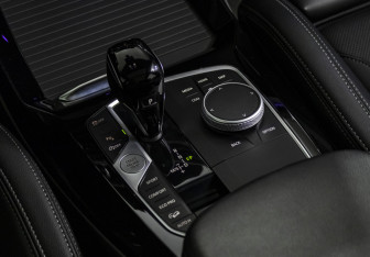 Подержанный автомобиль BMW X3 2023 года (17 фото)