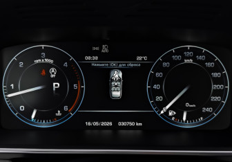 Подержанный автомобиль Land Rover Range Rover 2016 года (16 фото)