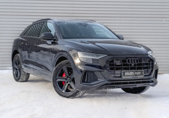 Подержанный автомобиль Audi Q8 2020 года (3 фото)