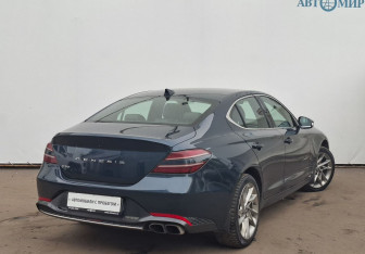 Подержанный автомобиль Genesis G70 2021 года (5 фото)