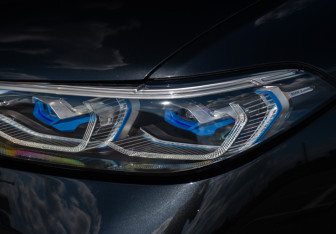 Подержанный автомобиль BMW X7 2020 года (39 фото)