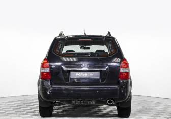 Подержанный автомобиль Hyundai Tucson 2008 года (6 фото)
