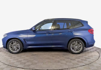 Подержанный автомобиль BMW X3 2021 года (8 фото)