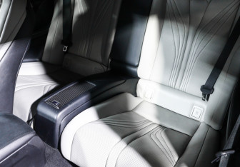 Подержанный автомобиль Lexus RC F 2016 года (10 фото)