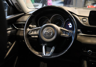 Подержанный автомобиль Mazda 6 Sedan 2021 года (12 фото)