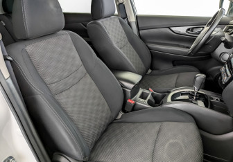 Подержанный автомобиль Nissan X-Trail 2018 года (23 фото)