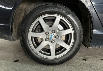 Подержанный автомобиль Volvo S80 2011 года (20 фото)